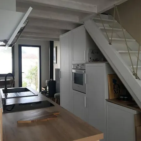 Cosy Mezzanine 2 Personnes De Mardi Gras Le Vieil *