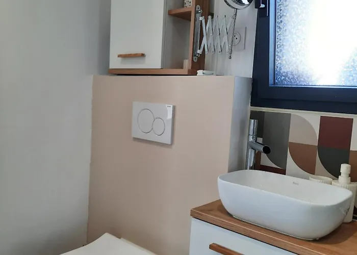 Cosy Mezzanine 2 Personnes De Mardi Gras Le Vieil *